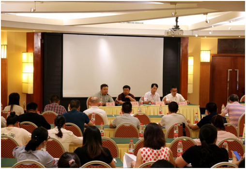 四川國檢公司組織開展“酒類食品安全政策法規(guī)標(biāo)準(zhǔn)、許可現(xiàn)場檢查案例分析、生產(chǎn)過程規(guī)范自查自糾”.png